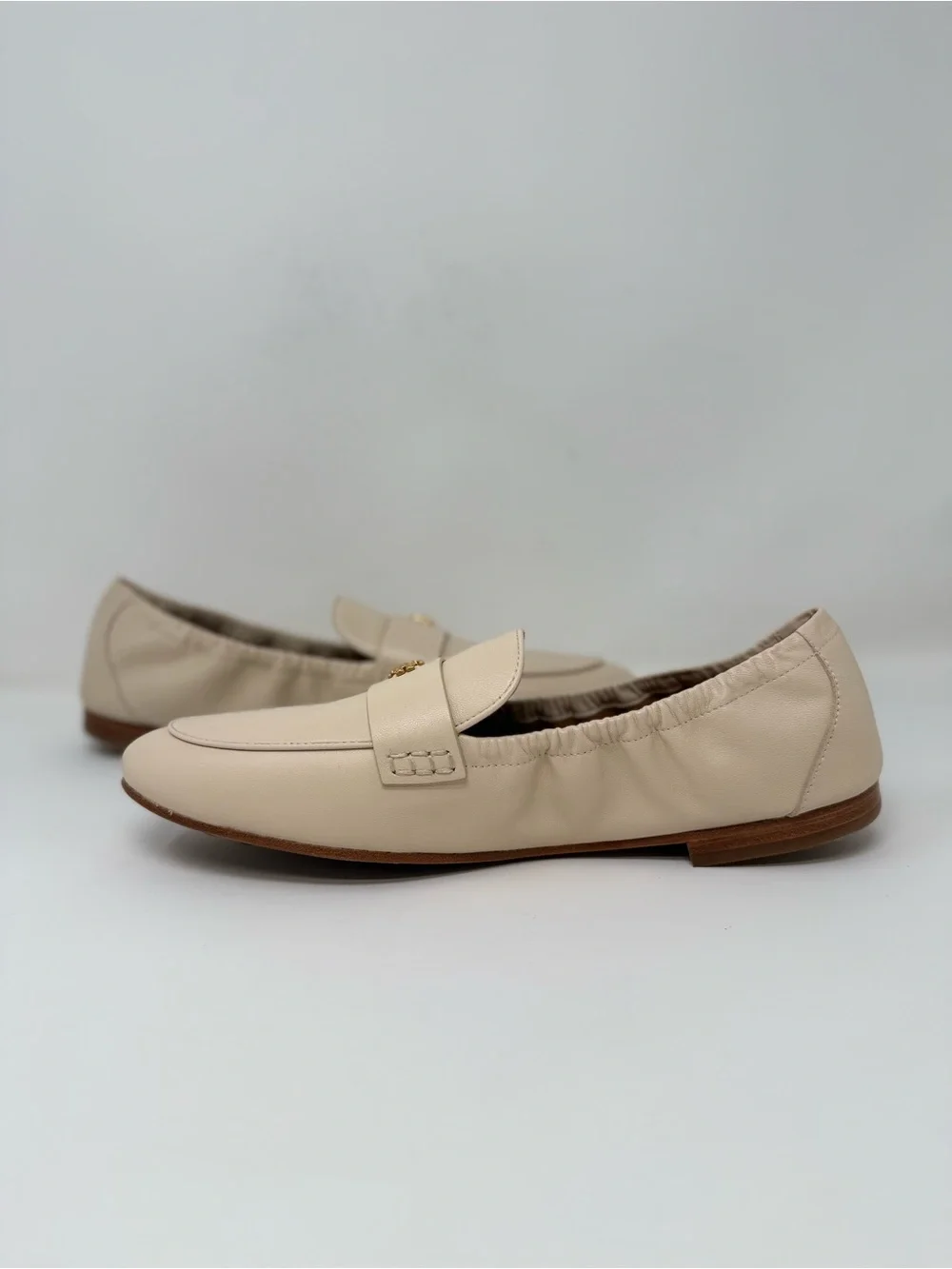 New Tory Burch Ballet Loafer New Cream Sz 10